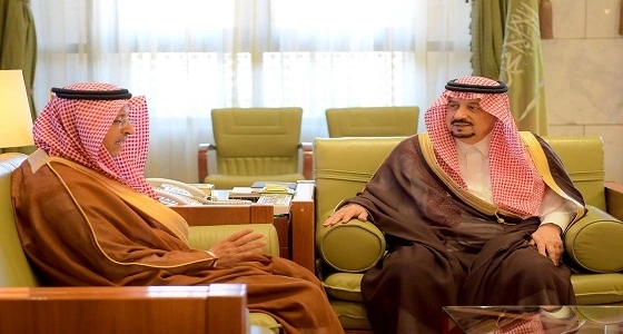 الأمير فيصل بن بندر يستقبل الأمين العام لـ " موهبة "