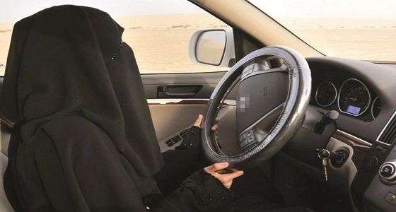 مواطنات يتحدين بإثبات مهارتهن في القيادة