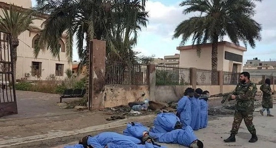 بعد إعدامه لـ 10 دواعش دون محاكمة.. الجيش الليبي يأمر بضبط " الورفلي "