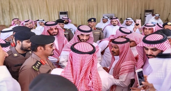 بالصور.. نائب أمير مكة يتفقد المشاريع المتعثرة في " بحرة "