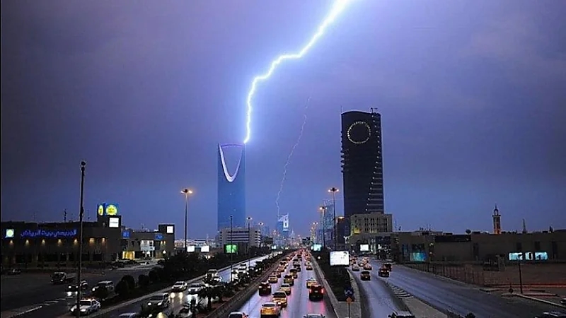الأرصاد : هطول أمطار رعدية على عدة مناطق