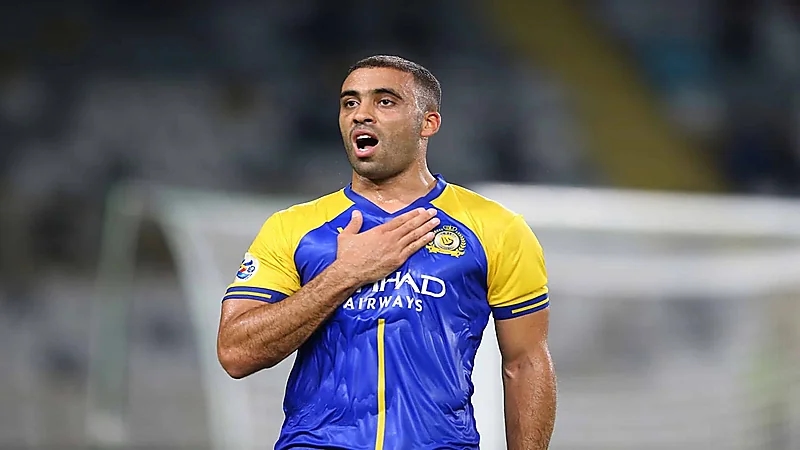 إدارة النصر تتفق على تجديد تعاقد عبدالرزاق حمدالله لمدة موسمين
