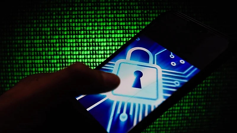 ثغرات أمنية تعرض هواتف أندرويد للخطر