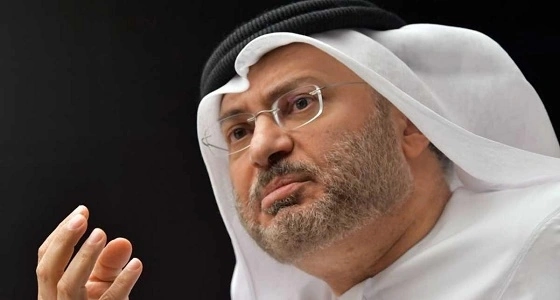 قرقاش: تهديدات إيران بشأن مضيق هرمز مرتبطة باعتداءات الحوثي بالبحر الأحمر