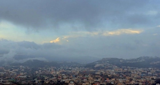 الجمعان: اضطرابات جوية وأمطار غزيرة تستمر حتى السبت المقبل