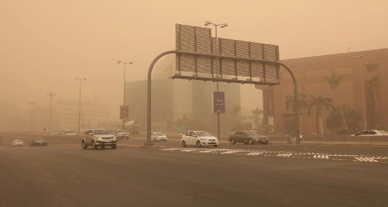 12 تنبيهاً لتقلبات الطقس..و صحة جدة تحث على لبس " الكمامات "