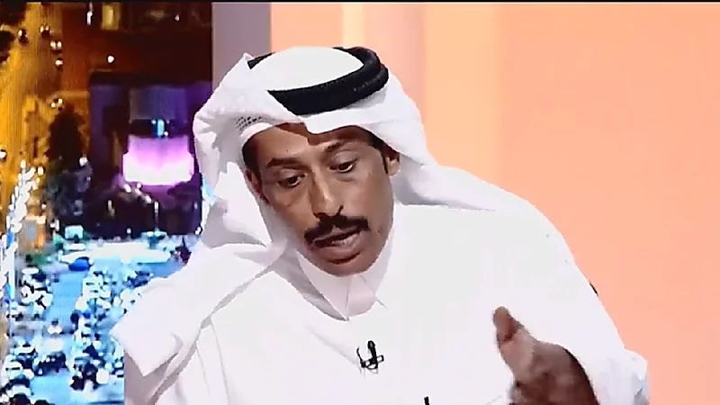 بالفيديو .. نحال يعرض نوع عسل مغشوش يباع بكثرة في الأسواق