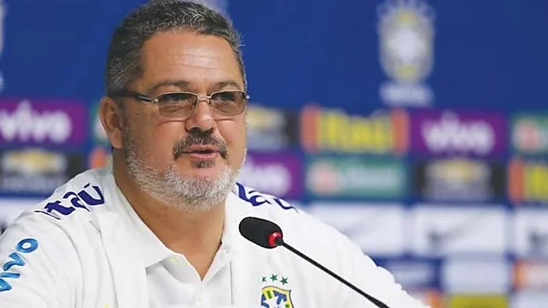 مدرب الهلال يستقر على بديل سالم الدوسري في كلاسيكو الاتحاد 
