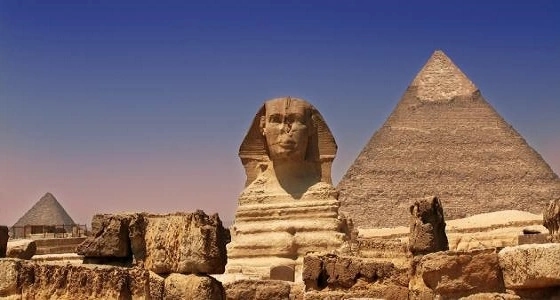 " الآثار المصرية " تنفي إسناد إدارة الأهرامات إلى شركة إماراتية