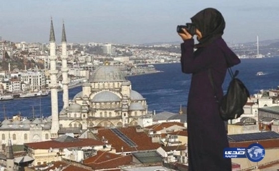 عودة أسرة الفتاة الهاربة إلى المملكة