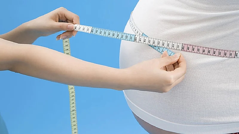 بالفيديو.. استشاري يحذر من إجراء عمليات الأطفال مبكرا لعلاج السمنة