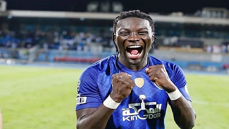 بالفيديو.. غوميز يدعم لاعبي الهلال قبل مواجهة الفيصلي
