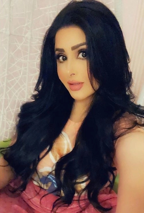 بالفيديو.. جاسم العثمان يوضح حقيقة دعوة حليمة بولند لزيارة المملكة