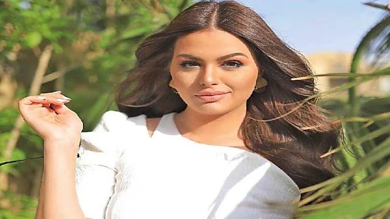شاهد.. إطلالة جذابة للفنانة هنادي مهنا 