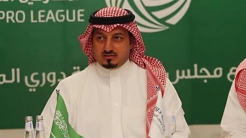 المسحل يقترب من رئاسة اتحاد القدم بعد تراجع حاتم خيمي