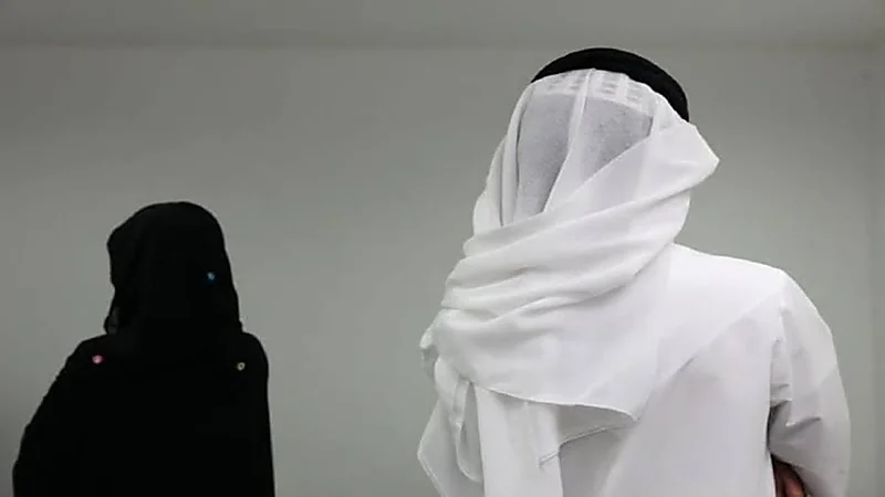 مستشار أسري يكشف عن تصرف غريب من الزوج حال حدوث خلاف مع زوجته 