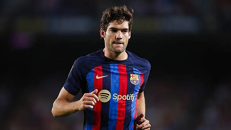 برشلونة يعلن غياب ألونسو عن مباراة جيرونا