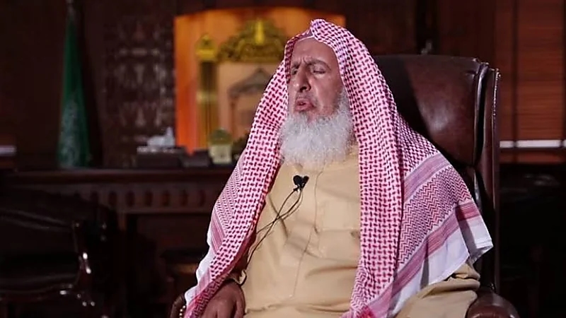 بالفيديو.. مفتي المملكة يوجه نصيحة هامة للقضاة