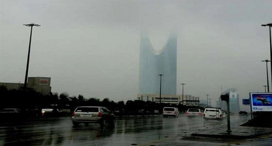 خبير مناخي يتوقع بحالة عدم استقرار جوي بداية من اليوم