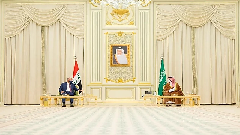 الأمير الوليد بن طلال يعلق على زيارة الكاظمي: العراق دولة عربية والفرس خارج المعادلة