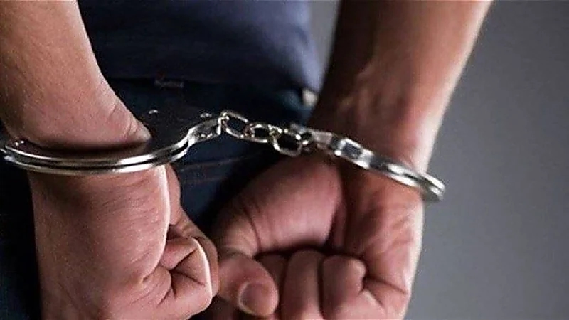 شاب يلجأ لحيلة غريبة ليوقع بخصمه في قبضة الأمن