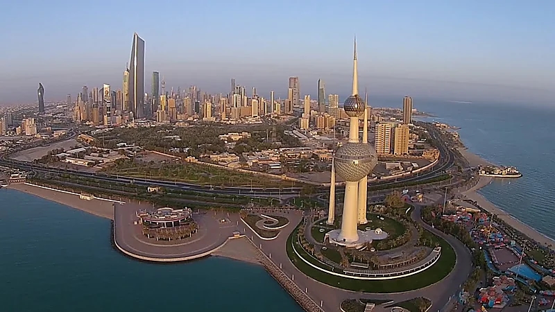 الكويت: تسهيلات لزوجات المواطنين المسحوبة جنسيتهن لأداء الحج