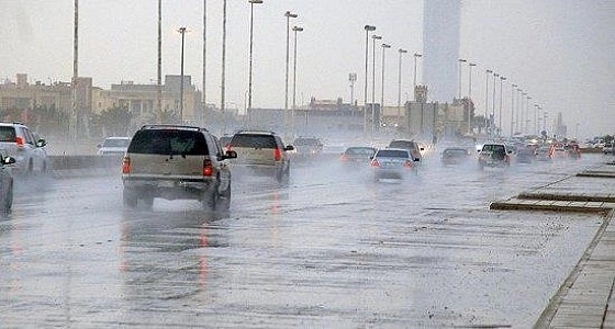 بلدية مليجة توزع مضخات وشاحنات لسحب مياه الأمطار