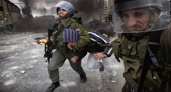 بعد الإفراج عنه.. طفل فلسطيني يروي قصة ما بعد اعتقاله
