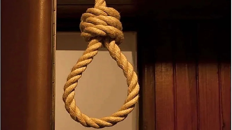 علاقة عاطفية فاشلة تنتهي بانتحار شاب