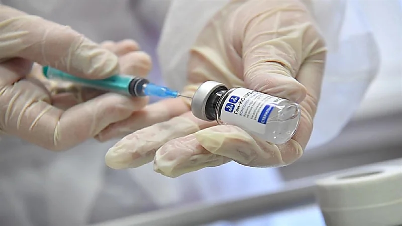 الصحة: لاحاجة لأخذ جرعة إضافية من اللقاح عند الإصابة بكورونا بعد تلقي الجرعتين