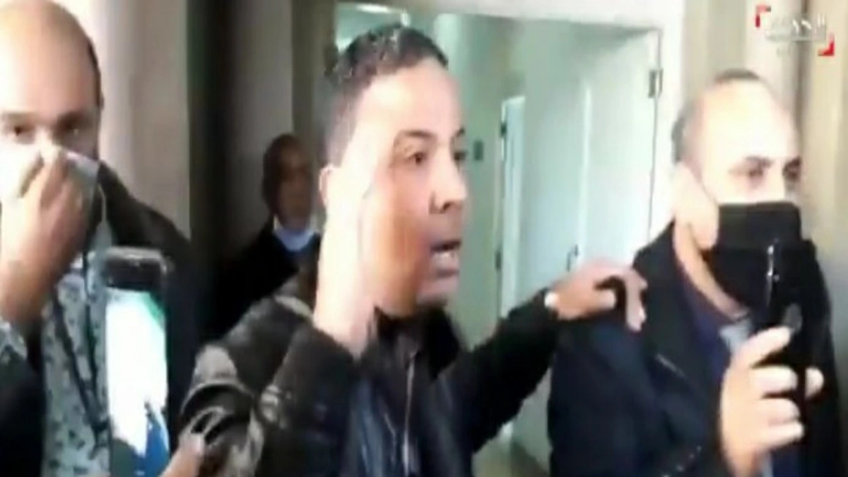 شاهد.. مجهولون يعتدون على جهاز ساهر في الداير بني مالك 