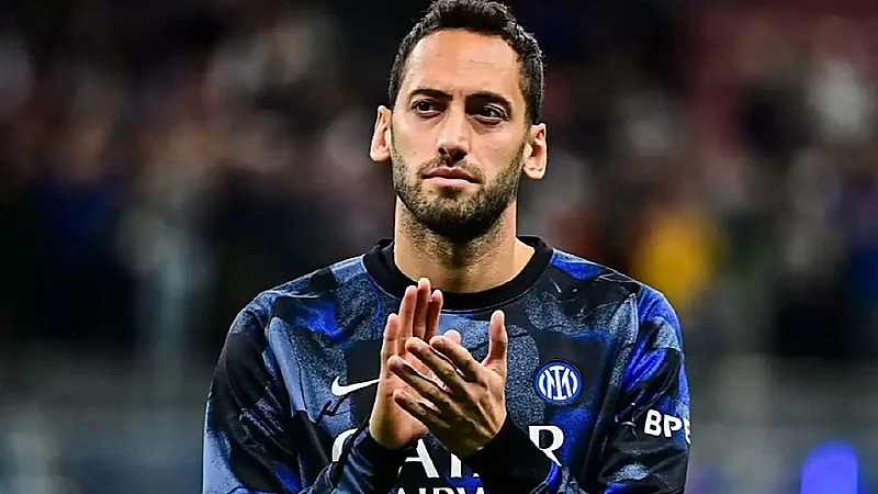 عروض مغرية من أندية روشن لضم لاعب إنتر ميلان
