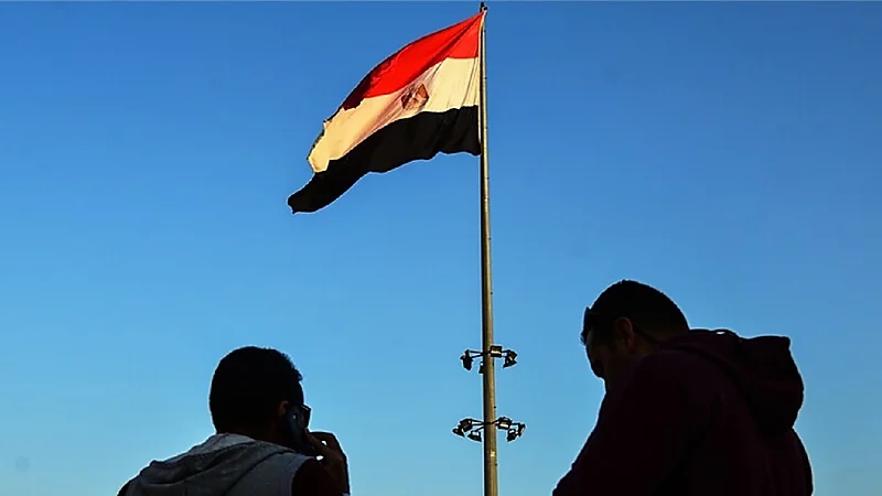 الحجز على ممتلكات أشهر رجل أعمال في مصر