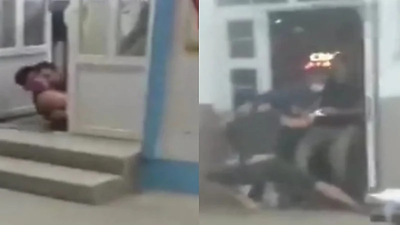 بالفيديو.. مرتزقة "الملالي" يختطفون طالبين بوحشية