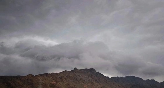مدني الباحة يحذر من سقوط أمطار رعدية ويناشد بالابتعاد عن الأودية