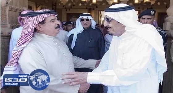 ملك البحرين يشيد بجهود خادم الحرمين لإلغاء قيود دخول " الأقصى "