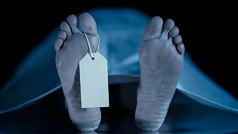 شاب يقتل أخيه ويدفنه في المنزل