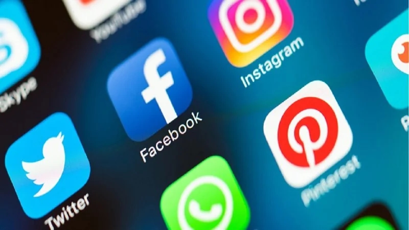 عودة "فيسبوك" و"واتس آب" و"إنستغرام" للعمل بشكل جزئي
