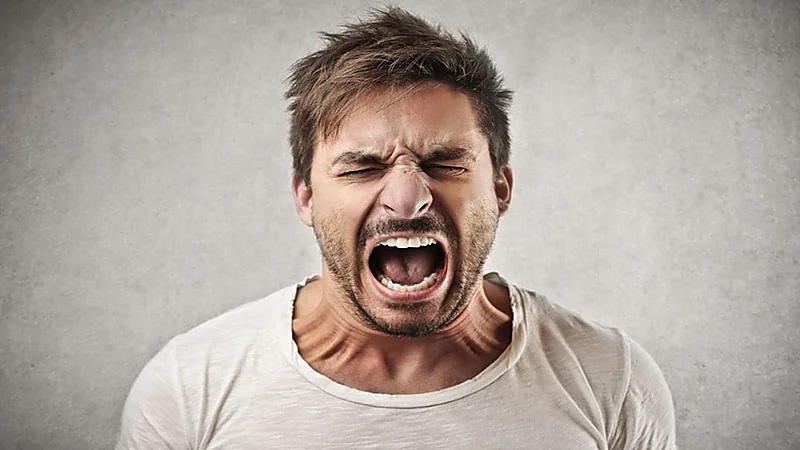 كيف يعاقب المريض النفسي قانونيًا في حال الاعتداء أو التسبب بضرر؟