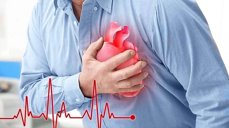 النمر يوضح أسباب جلطات القلب في الشباب