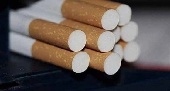 بلدية المطار تغلق 13 محلاً  لبيعهم مشروبات الطاقة وتبغاً لـمراهقين