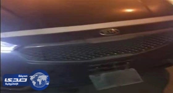 بالفيديو .. أمن الطرق يضبط سيارة تستخدم تقنية لإخفاء لوحة السيارة