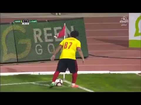 معلق وحديث عن زيادة وزن لاعب نادي الشهيد واللاعب يرد بصناعة هدف