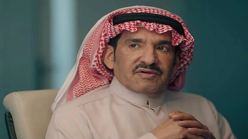 شاهد.. صورة جديدة تجمع عبدالله السدحان مع والدته