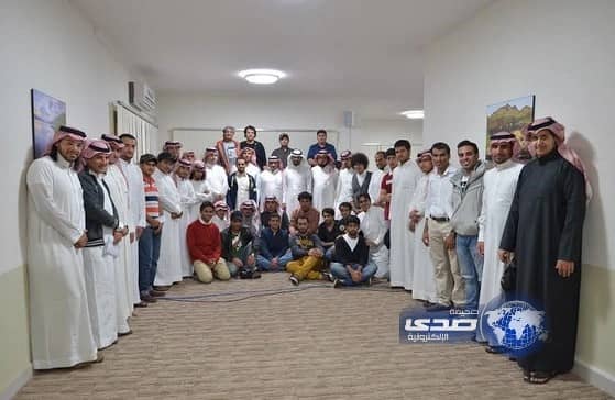 بحضور 50 فوتوغرافي نادي عسير يقيم ورشة تصوير البورتريه