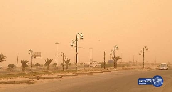 اليوم : عوالق ترابية تعيق الرؤية فى الأحساء