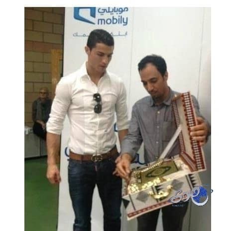 موبايلي توقع اتفاقية تعاون مشترك مع (بهارتي آيرتل) في مجال الربط البيني