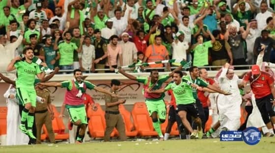 حسام غالي يحصل على المخالصة المالية من النصر