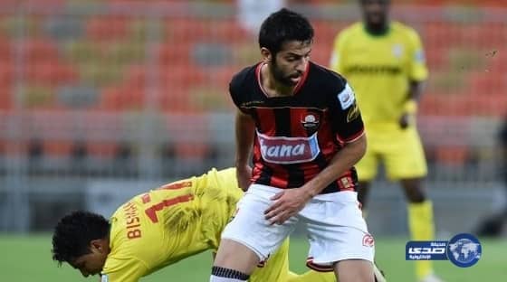 أهلاوي سابق يطير إلى الدوري الكويتي