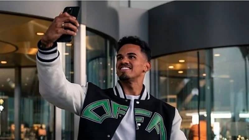 ايبانيز يمازح الوافد الجديد في الأهلي: أنا جالينو وأنا برازيلي.. فيديو